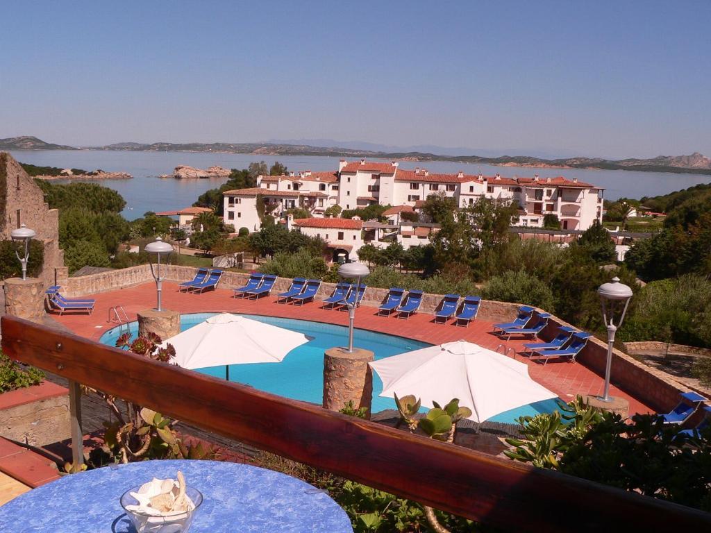 Hotel Olimpia Baja Sardinia Zimmer foto
